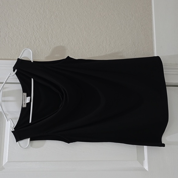 Beautiful blouses size S. Used. Six blouses  $7.00 - Picture 3 of 12